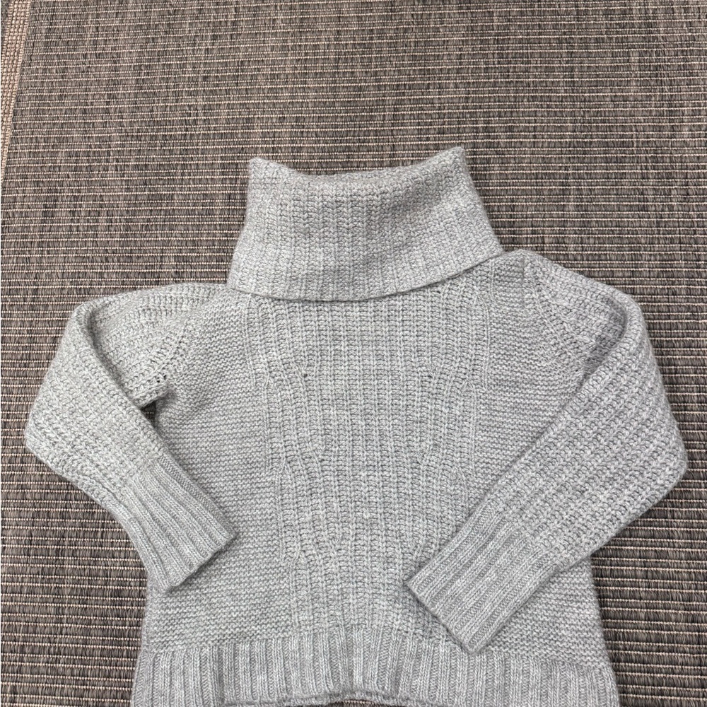 Banana Republic Italian Wool Gray Turtleneck Sweater